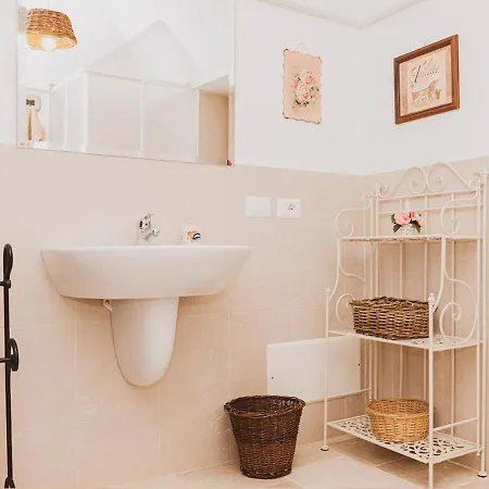 Bed & Breakfast Poggio Degli Ulivi *